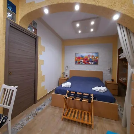 Holiday home Il Sole Della Guilla