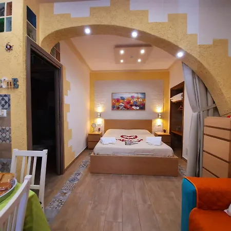 Holiday home Il Sole Della Guilla